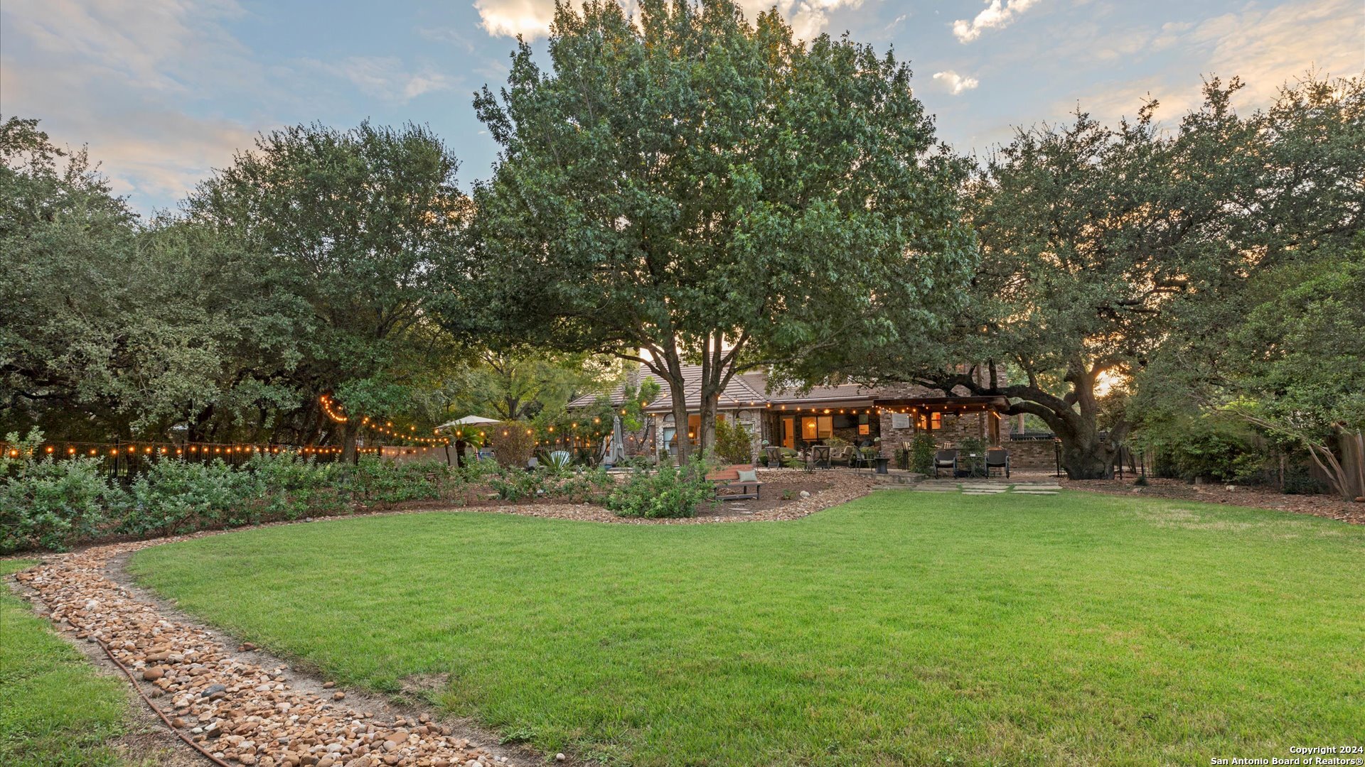 218 Post Oak Way Shavano Park TX 78230