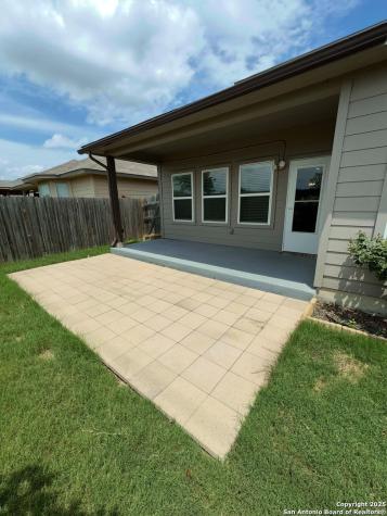 4823 Cambridge Park Converse TX 78109