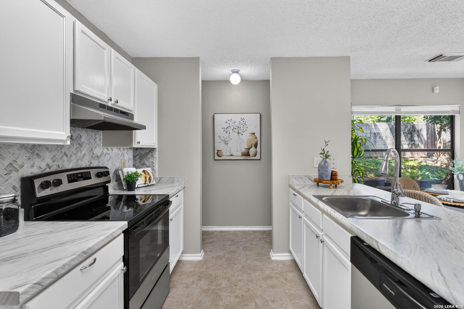 5007 Taylor Kenton San Antonio TX 78240