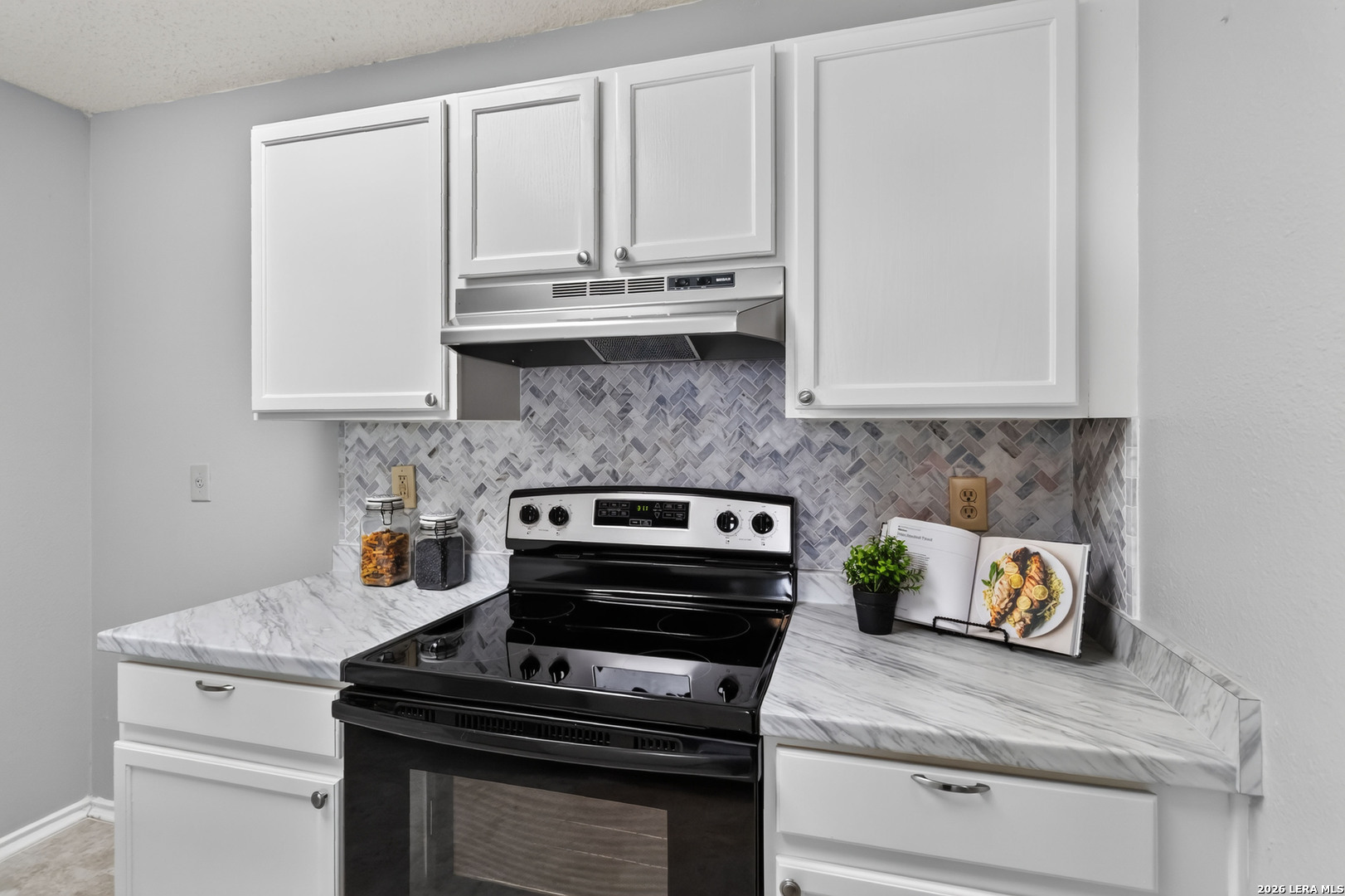 5007 Taylor Kenton San Antonio TX 78240