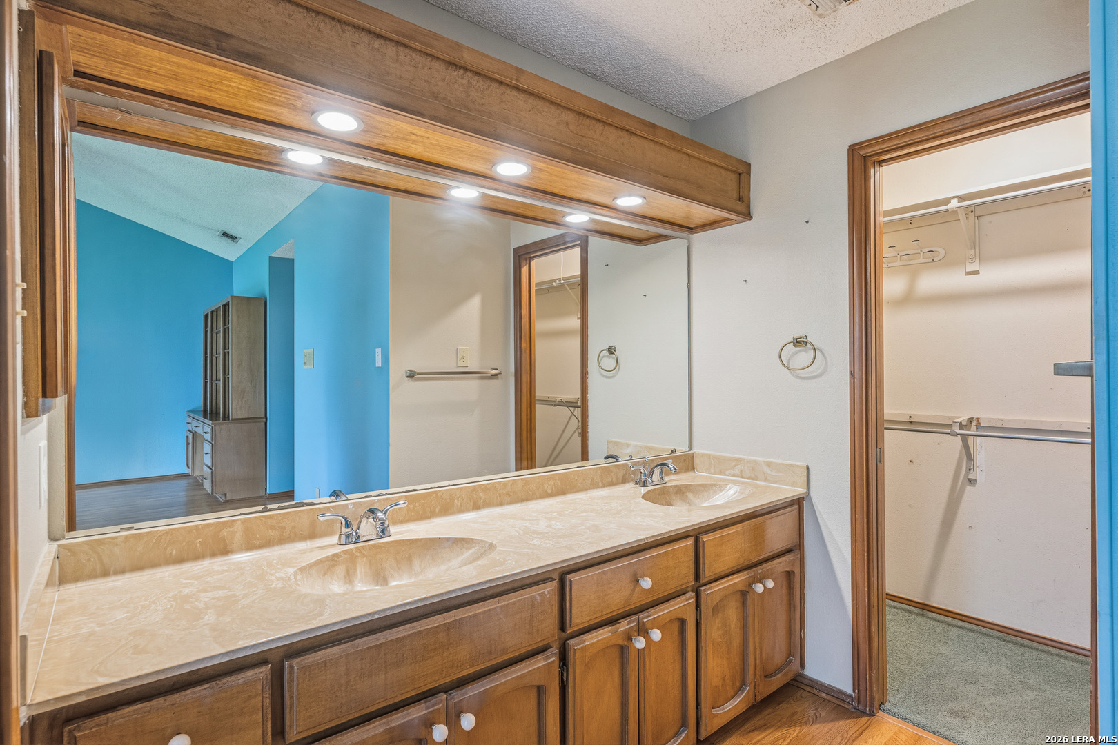2823 Burnt Oak Street San Antonio TX 78232