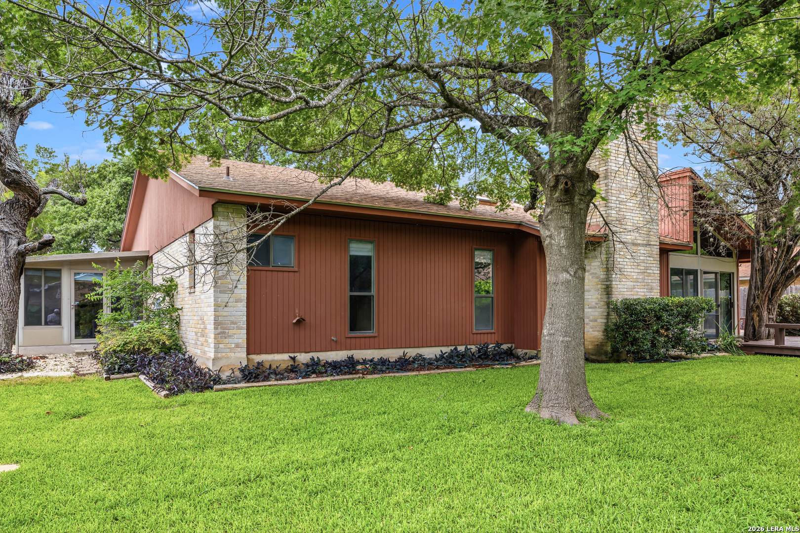 2823 Burnt Oak Street San Antonio TX 78232