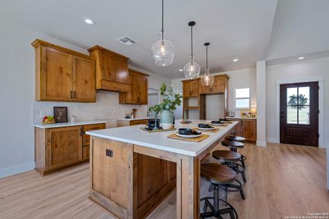 156 Firewheel Loop Floresville TX 78114
