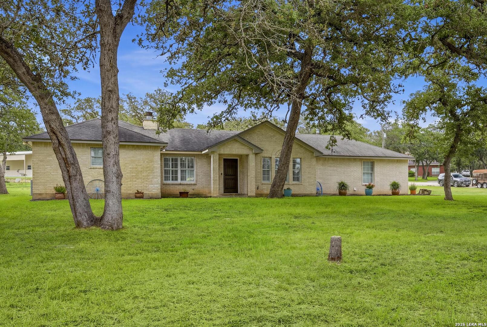 400 Quail Ridge La Vernia TX 78121