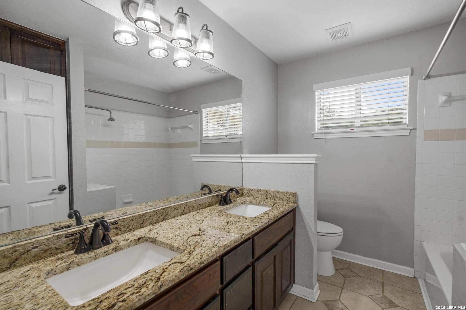 400 Quail Ridge La Vernia TX 78121
