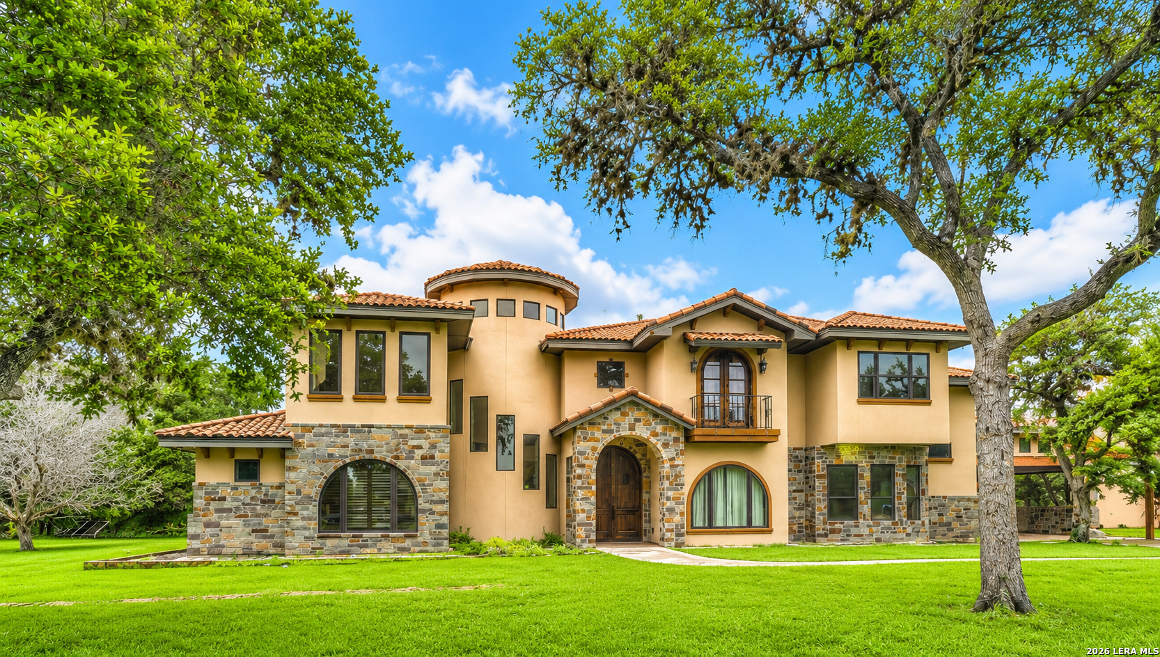 200 Skippin Stone Lane Concan TX 78838
