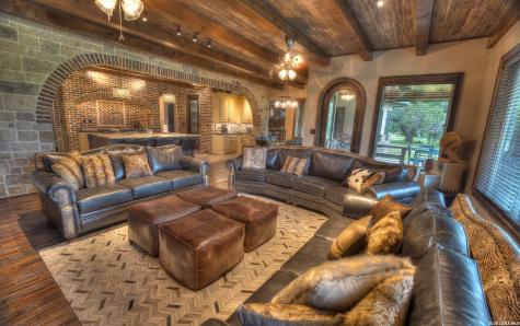 200 Skippin Stone Lane Concan TX 78838