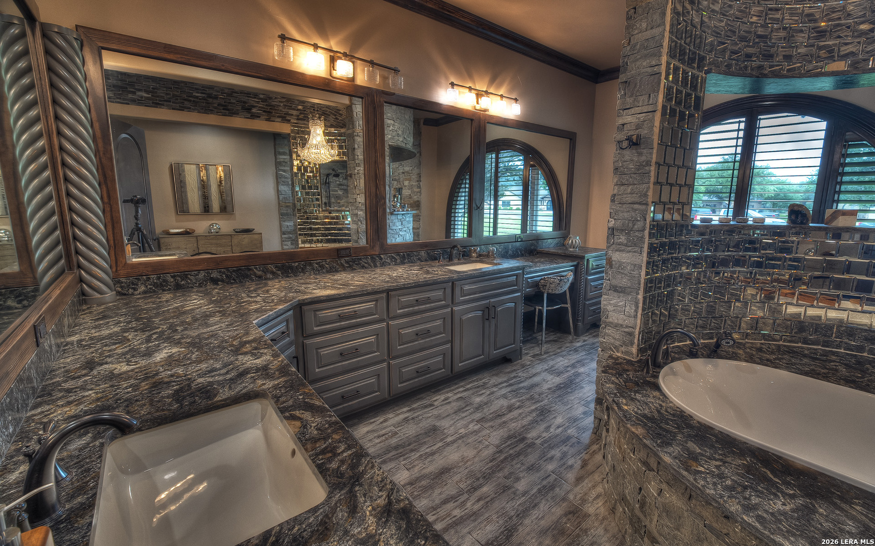 200 Skippin Stone Lane Concan TX 78838