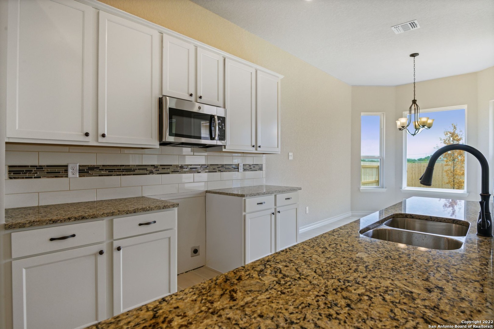 6414 Lowrie San Antonio TX 78239