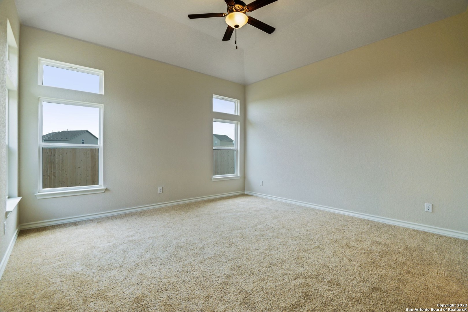 6414 Lowrie San Antonio TX 78239