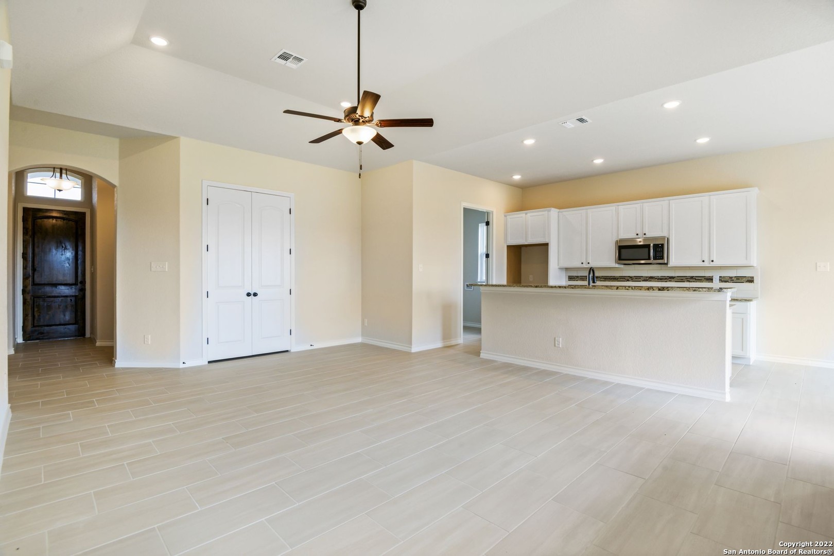 6414 Lowrie San Antonio TX 78239