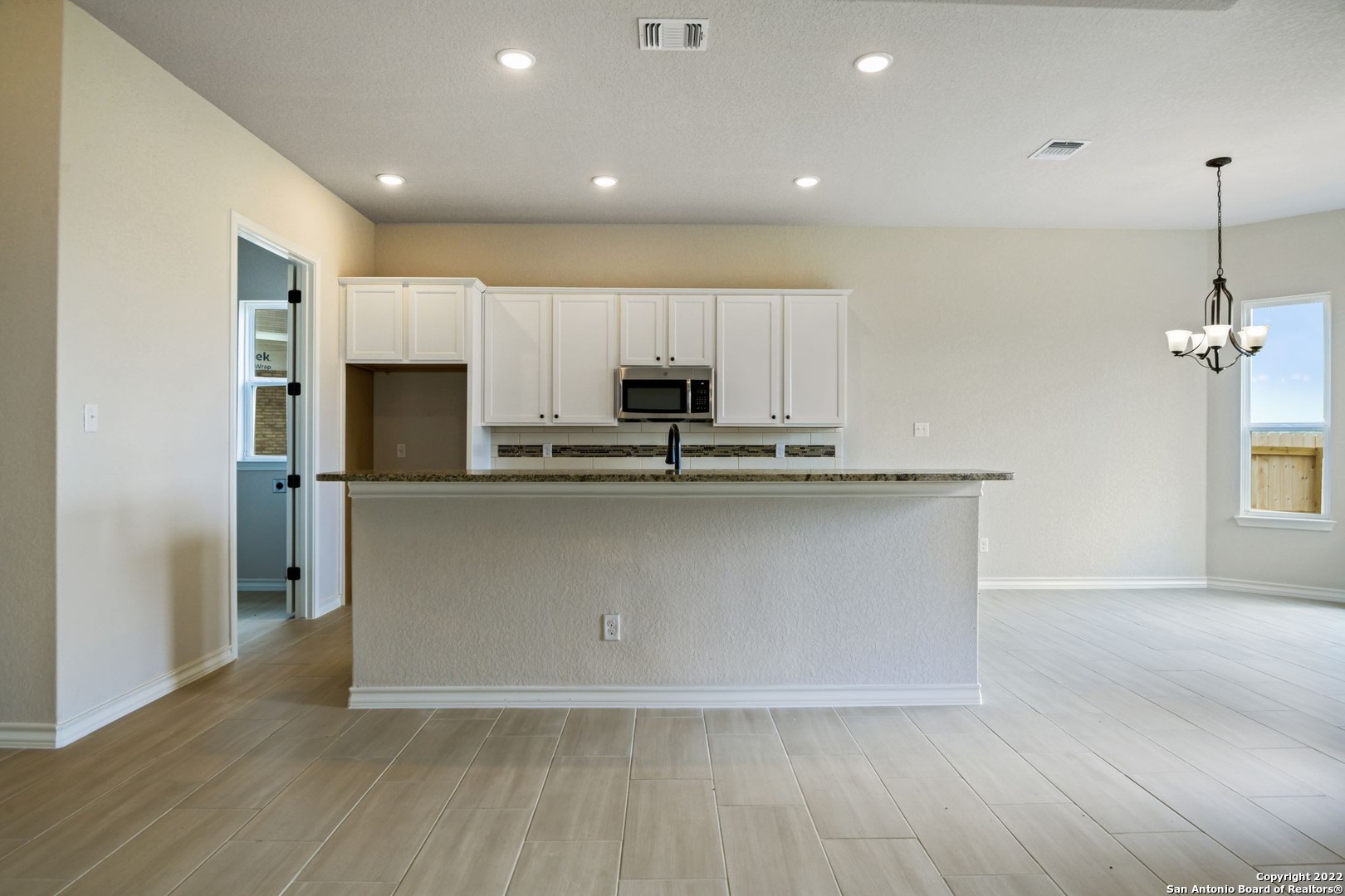 6414 Lowrie San Antonio TX 78239