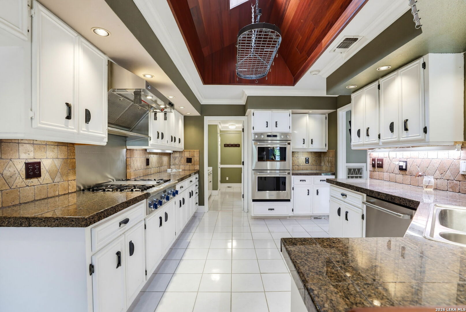 6013 Bayou Bend Windcrest TX 78239