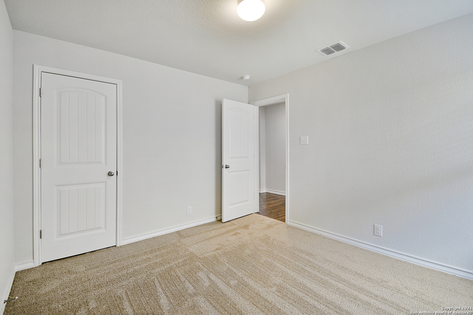 1726 Lavender Creek San Antonio TX 78245