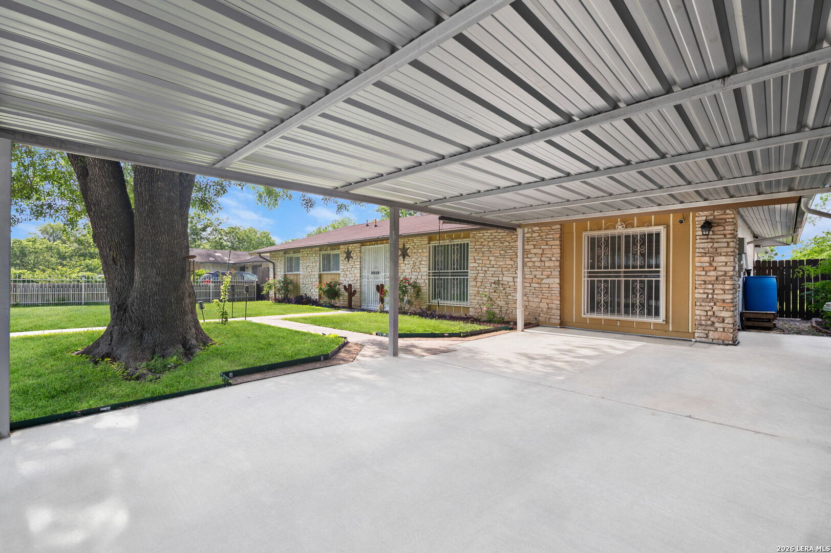 5826 Castle Brook Drive San Antonio TX 78218