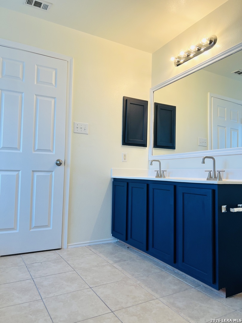 4039 Angel Trumpet San Antonio TX 78259