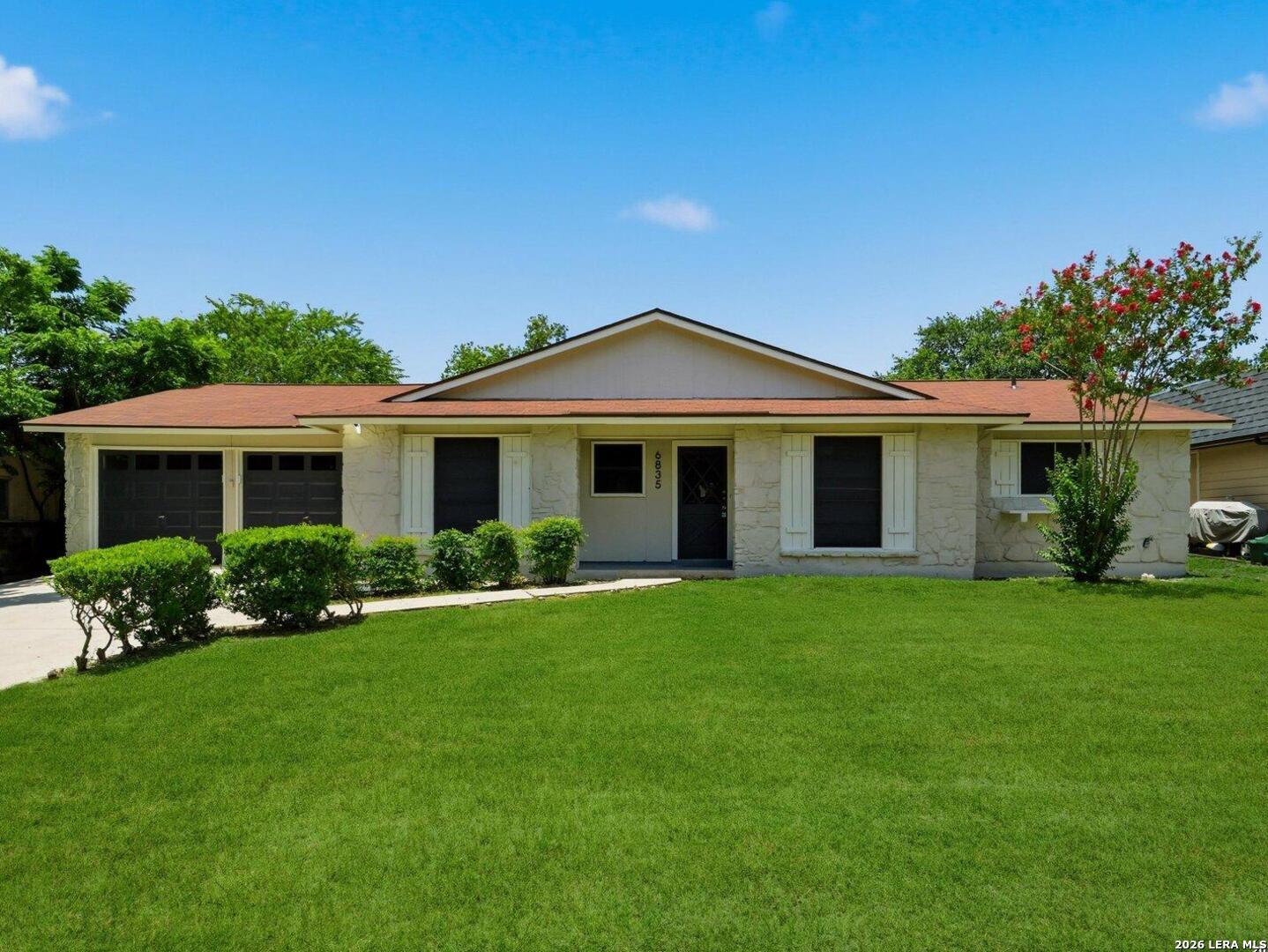 6835 Twin Lake Drive San Antonio TX 78244