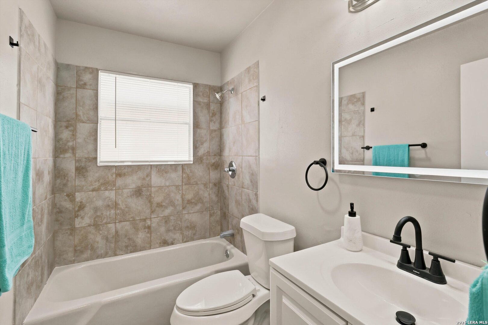 6835 Twin Lake Drive San Antonio TX 78244