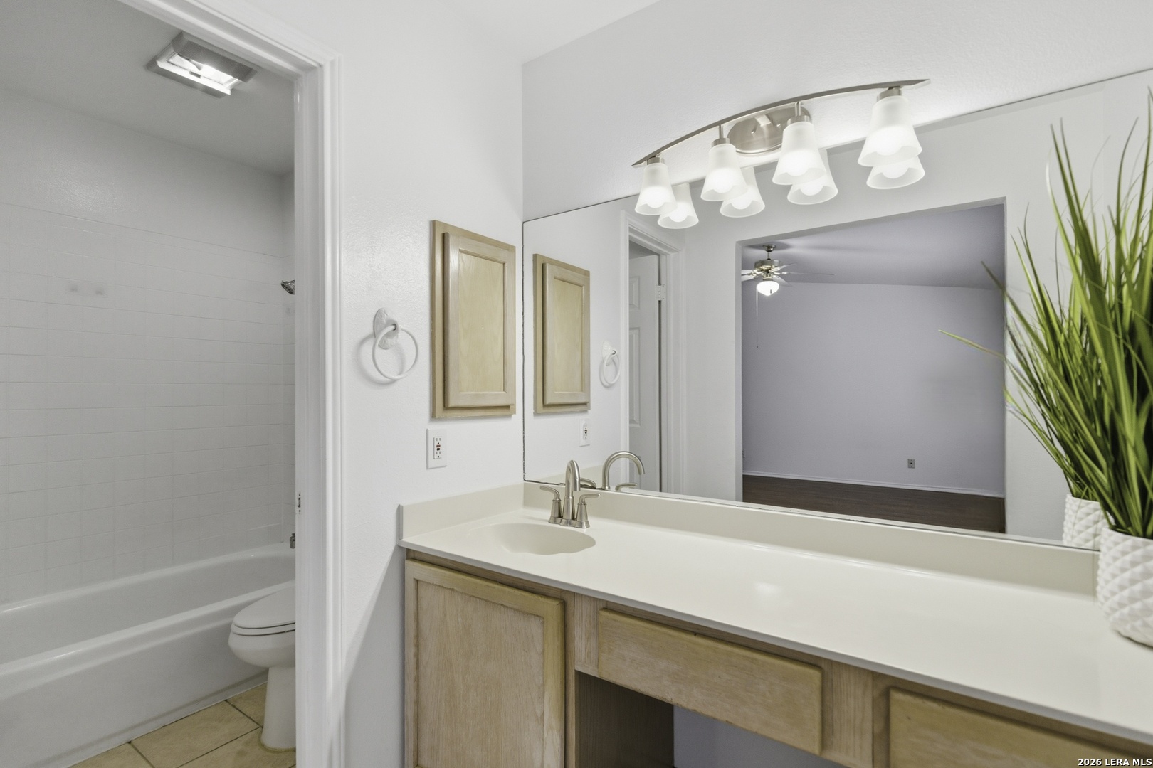 6126 Celtic San Antonio TX 78240