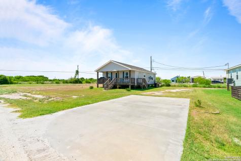 274 Post Oak Lane Rockport TX 78382