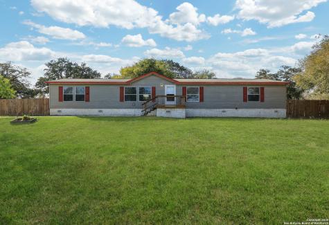 22411 Savannah Heights Von Ormy TX 78073