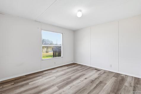 22411 Savannah Heights Von Ormy TX 78073