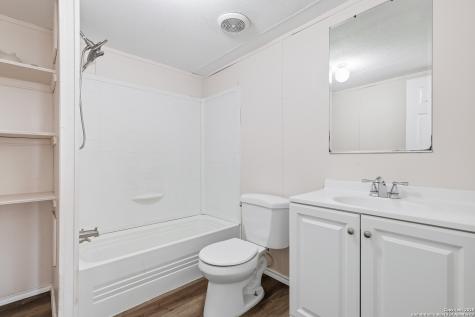 22411 Savannah Heights Von Ormy TX 78073