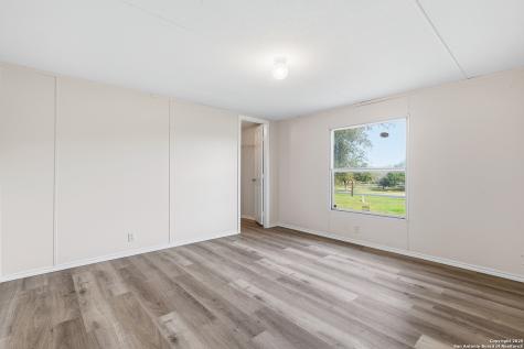 22411 Savannah Heights Von Ormy TX 78073