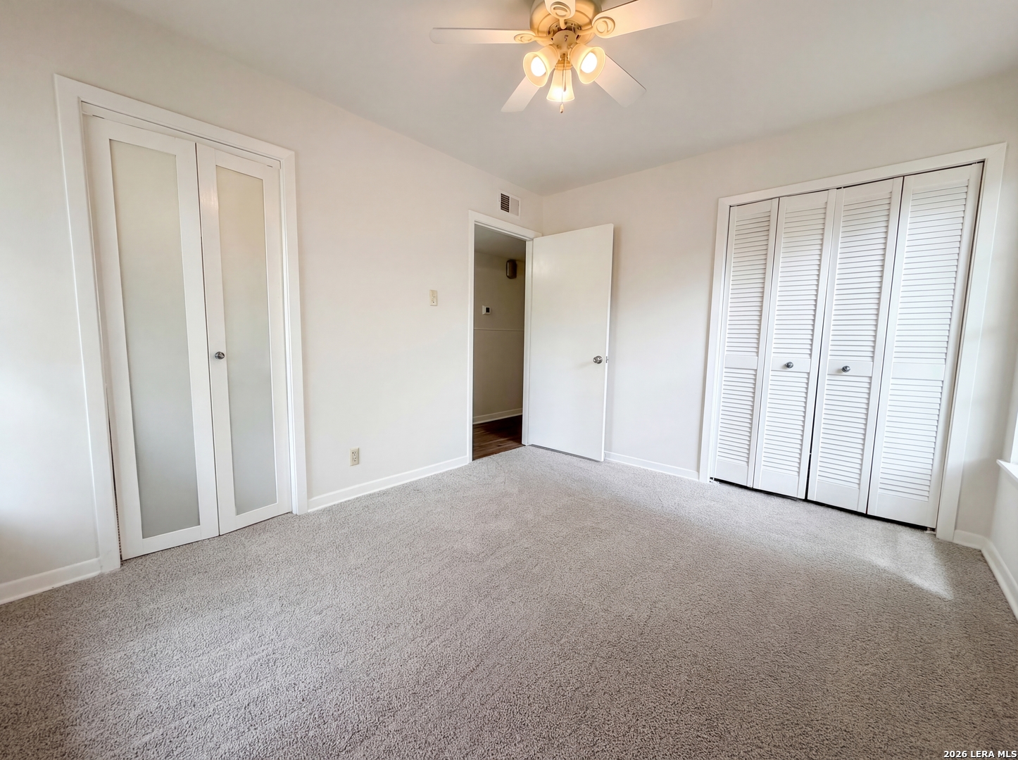 125 Scott Universal City TX 78148