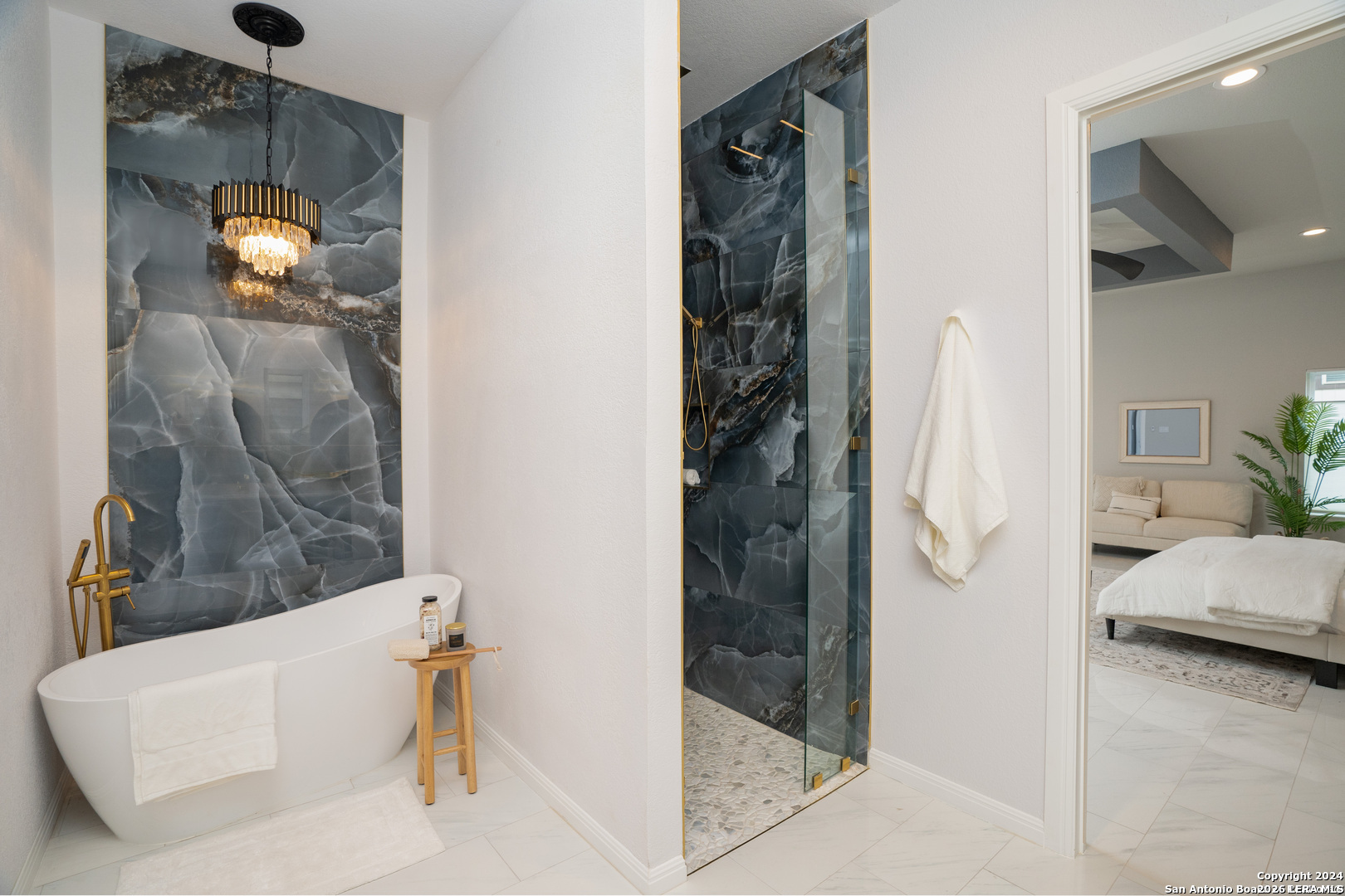 11 Liser Glen San Antonio TX 78257