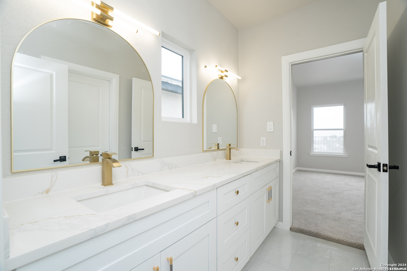 11 Liser Glen San Antonio TX 78257