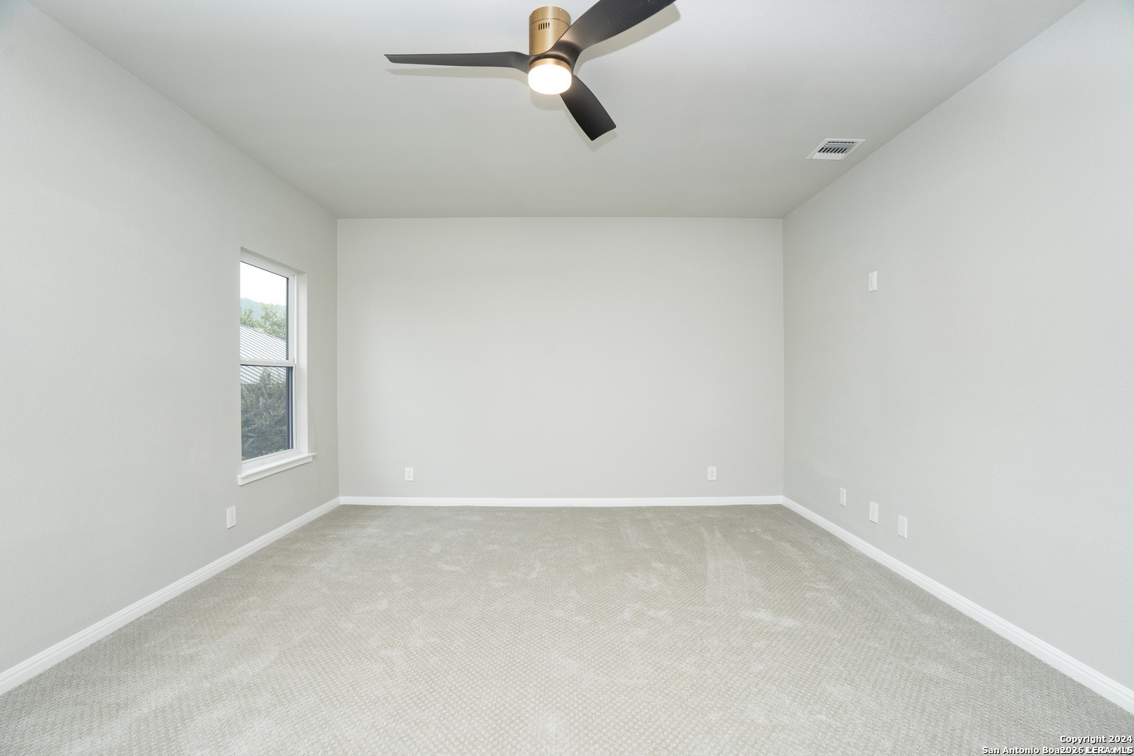 11 Liser Glen San Antonio TX 78257