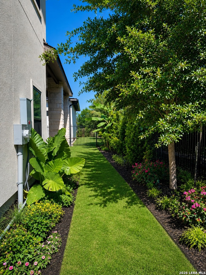 11 Liser Glen San Antonio TX 78257