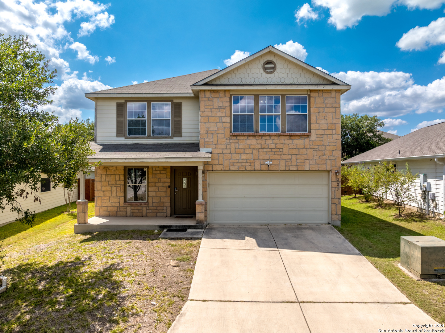 223 Ville Serene San Antonio TX 78253