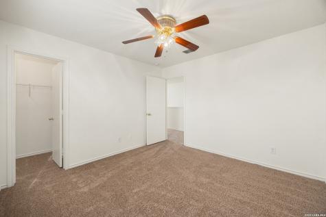 5415 Burgate Farm San Antonio TX 78228