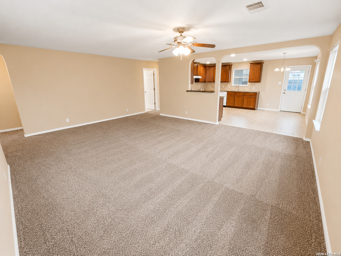 535 Diana Drive Converse TX 78109