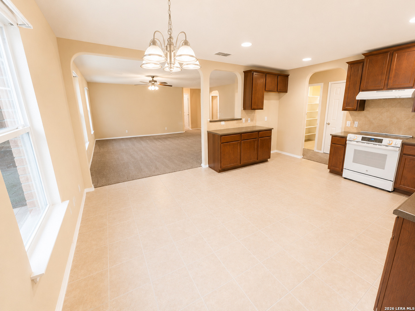 535 Diana Drive Converse TX 78109