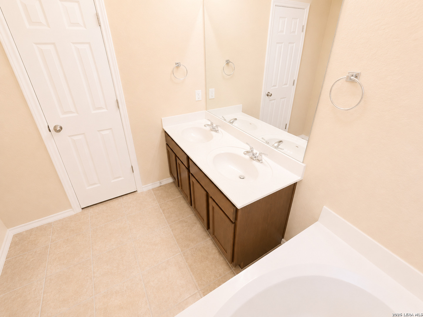 535 Diana Drive Converse TX 78109