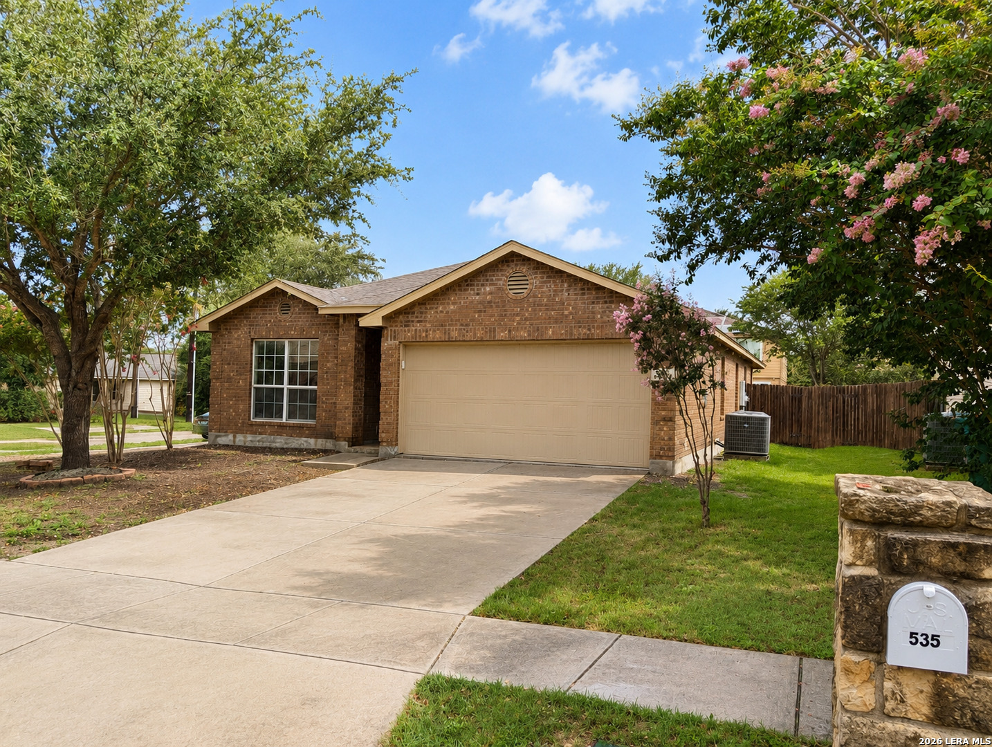 535 Diana Drive Converse TX 78109