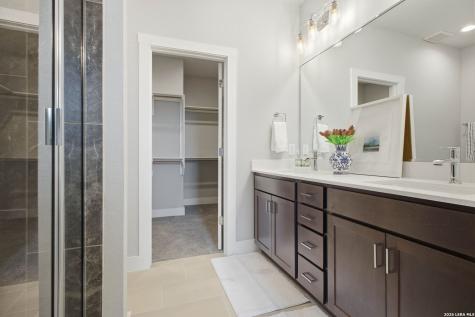 7922 Kennedy Hill San Antonio TX 78235