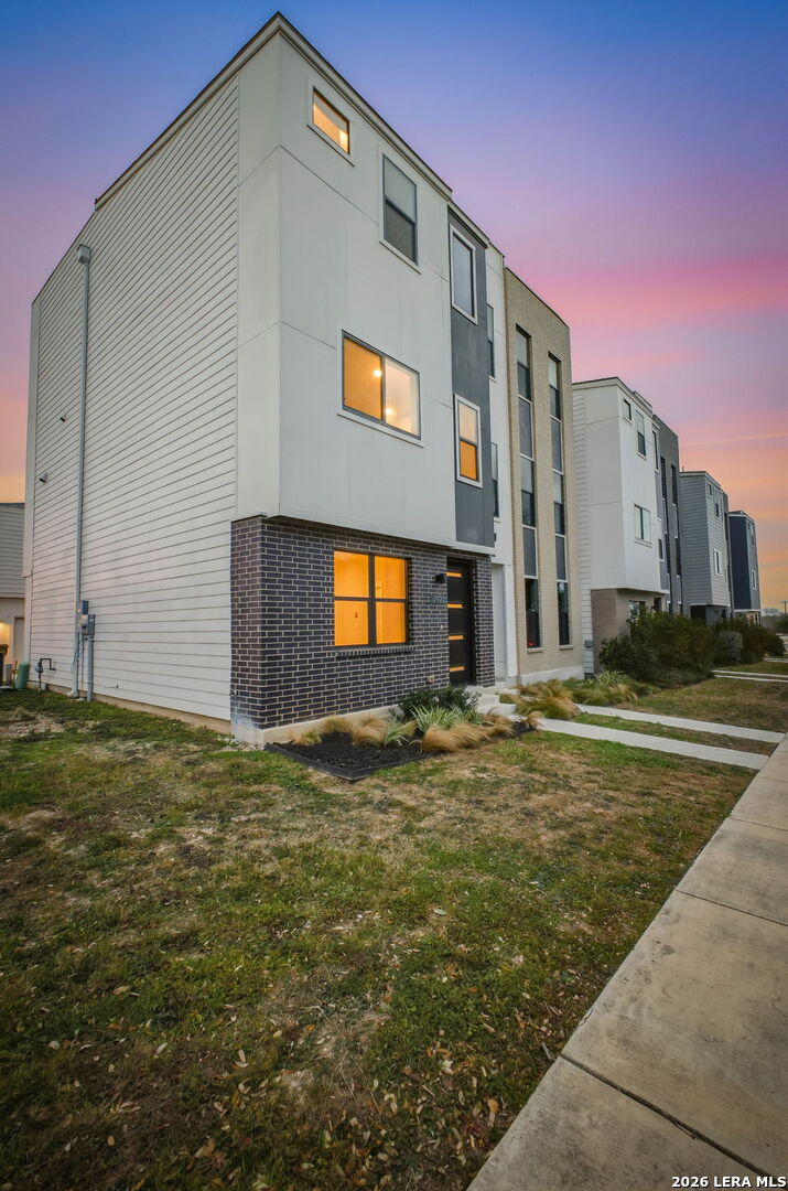 7922 Kennedy Hill San Antonio TX 78235