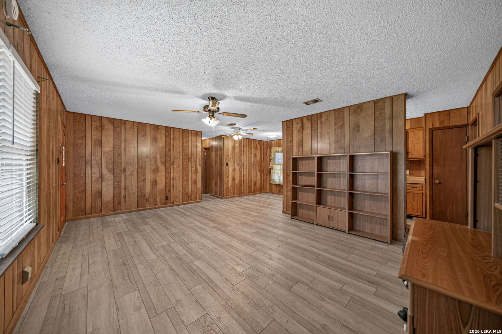 2912 Brown Jourdanton TX 78026