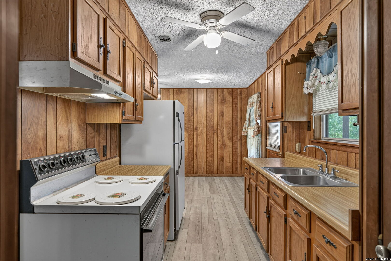 2912 Brown Jourdanton TX 78026