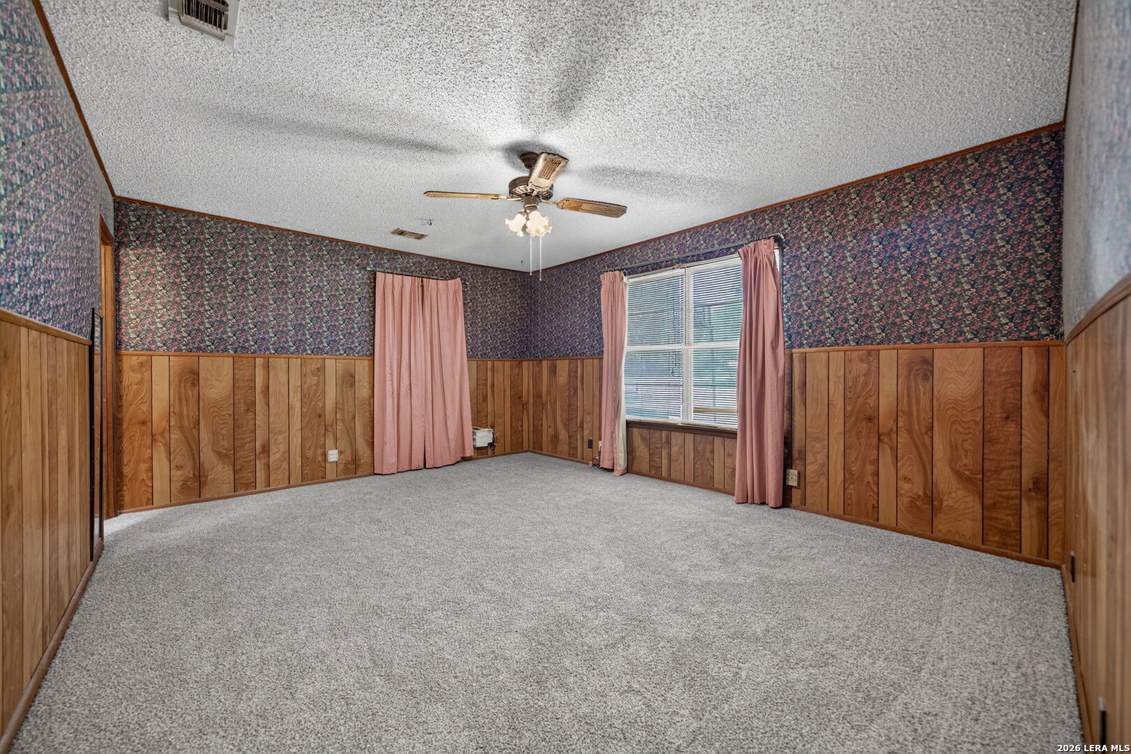 2912 Brown Jourdanton TX 78026