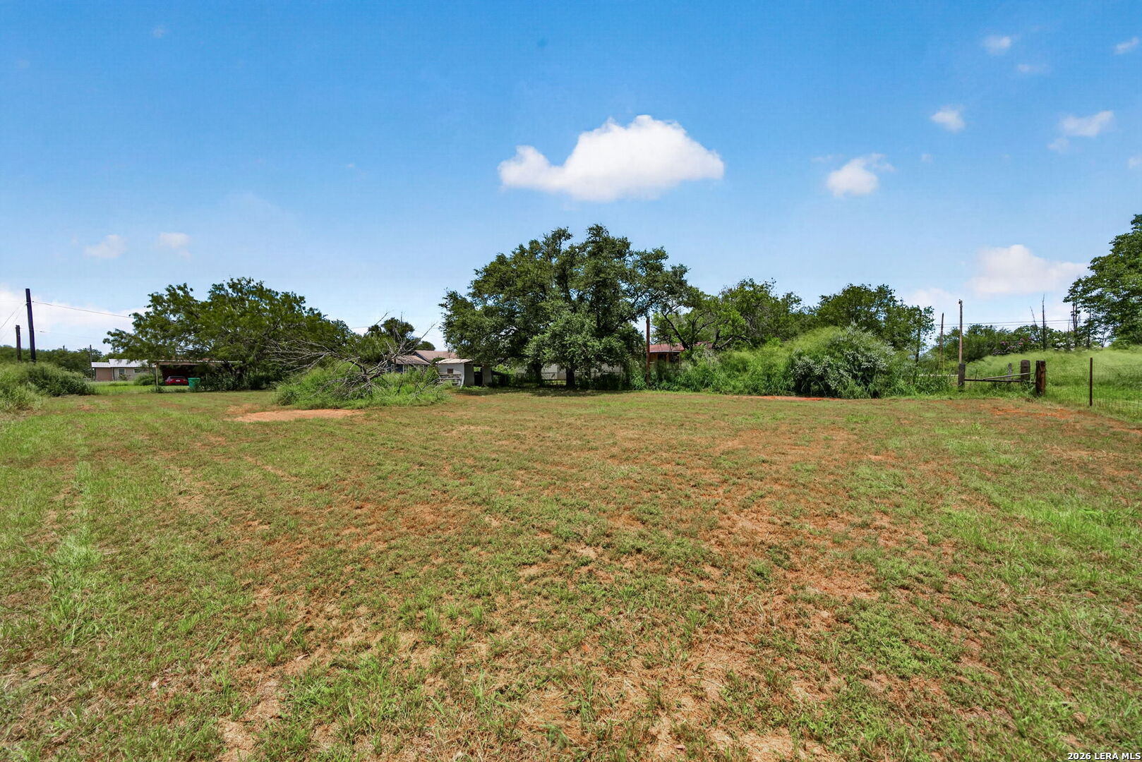 2912 Brown Jourdanton TX 78026