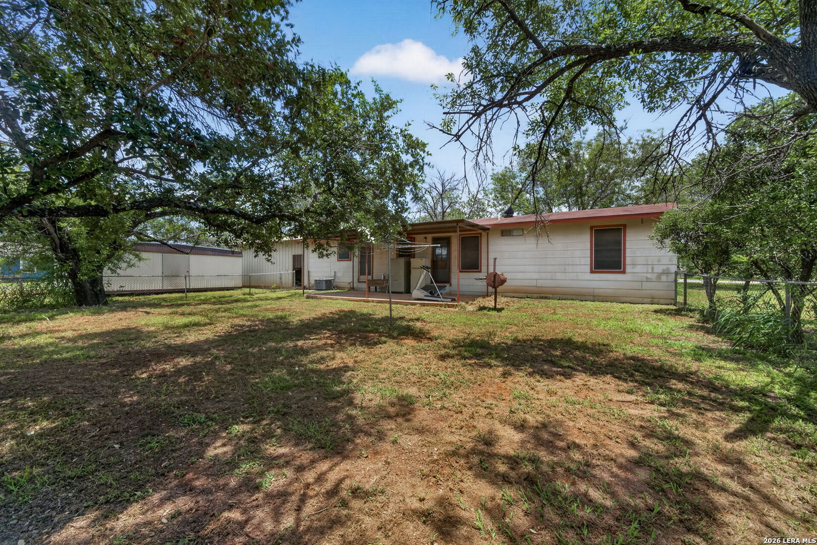 2912 Brown Jourdanton TX 78026