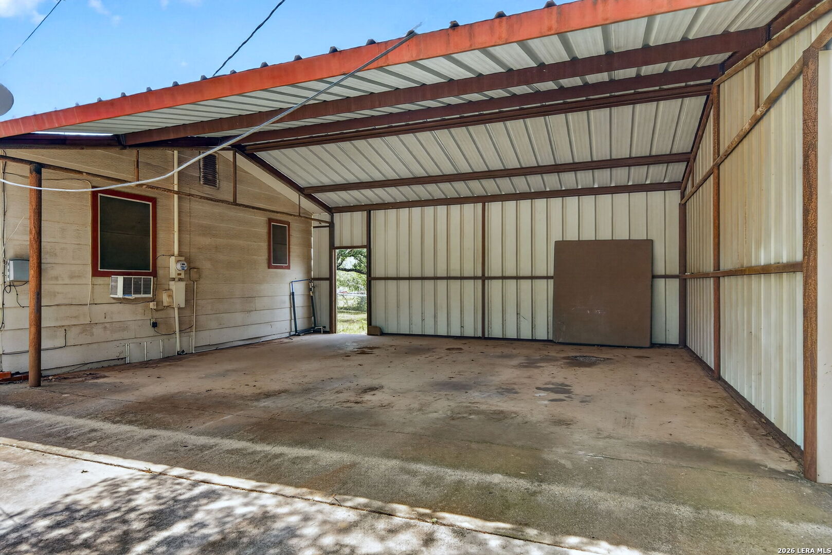 2912 Brown Jourdanton TX 78026