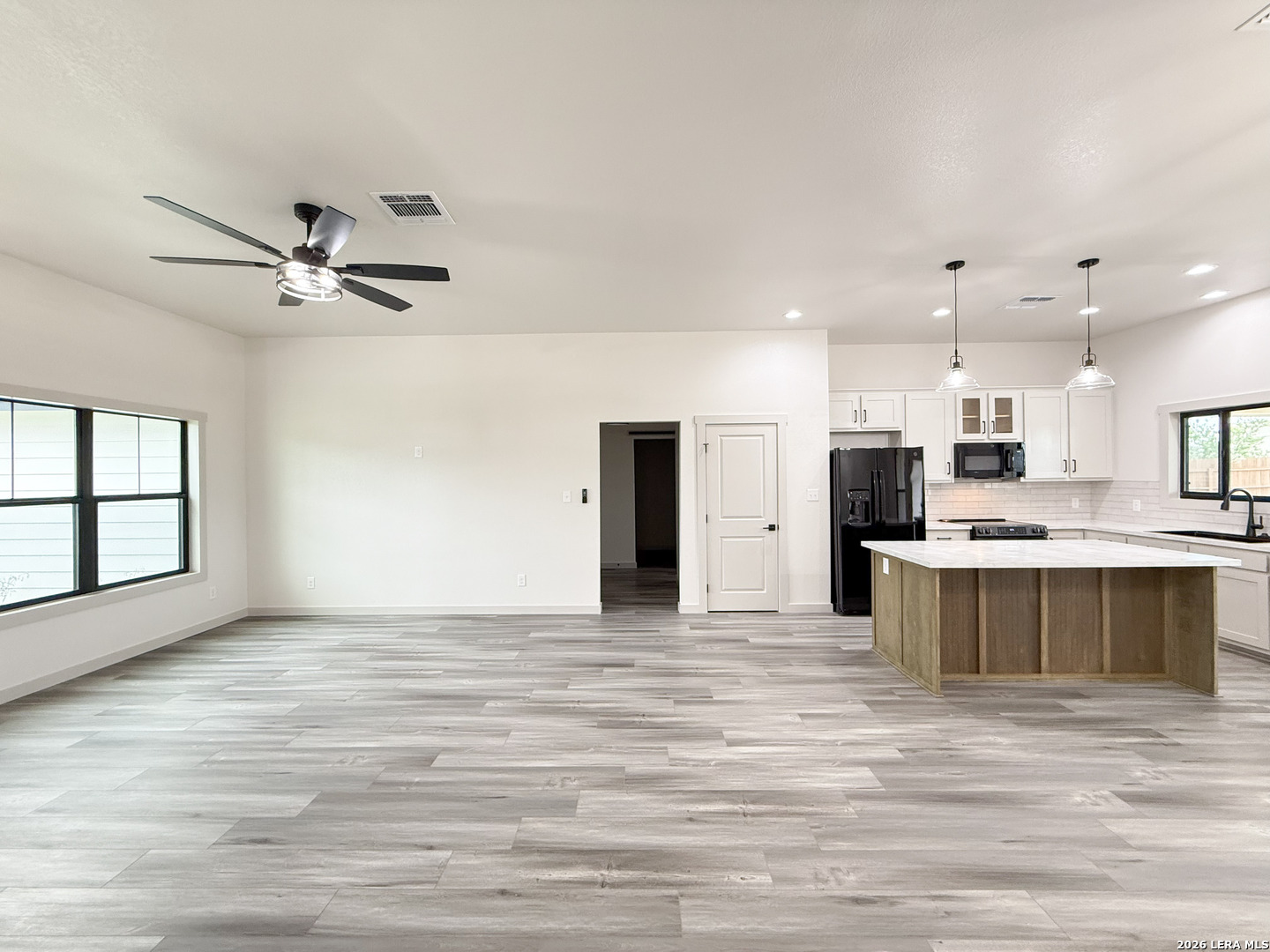 1206 Devine Drive Devine TX 78016