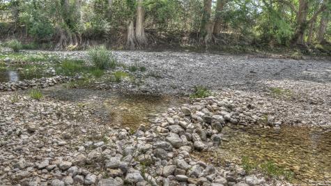 154 Weston Leakey TX 78873