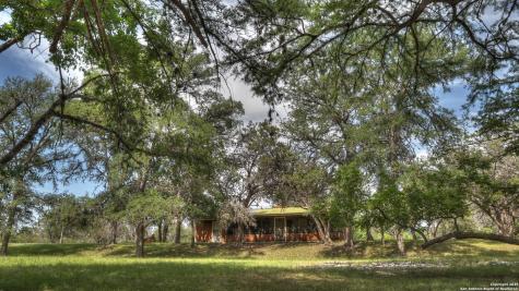 154 Weston Leakey TX 78873